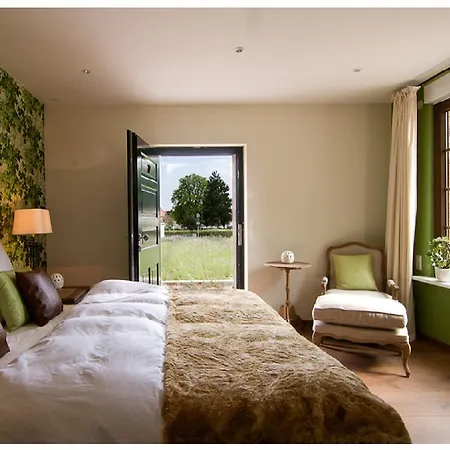 Hinterconti Bed & Breakfast 3*